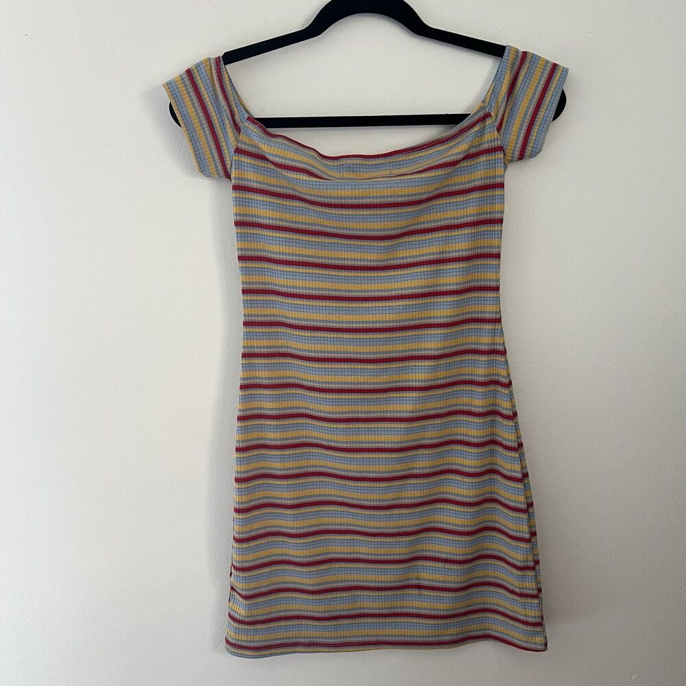 Urban Outfitters Women’s UO Off-The-Shoulder Striped Bodycon‎ Dress Size Medium - Picture 5 of 9